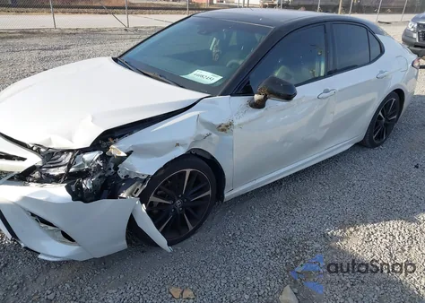 2020 Toyota Camry Xse z USA, uszkodzony, nr VIN 4T1K61AK7LU372490